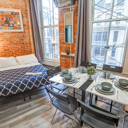 Metropolitan Studio Apartments Manhattan-3